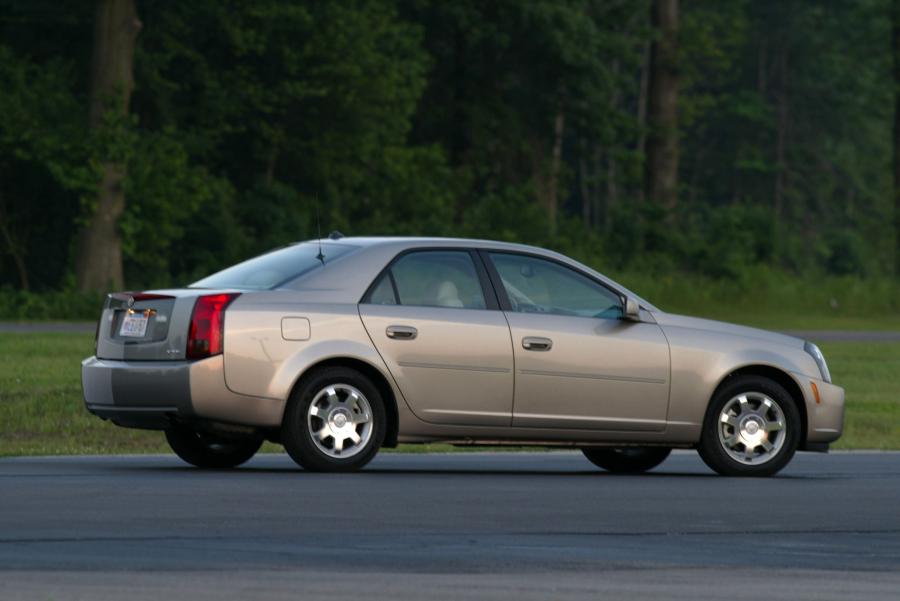  Cadillac CTS 2003 года  (фото 17 из 68)